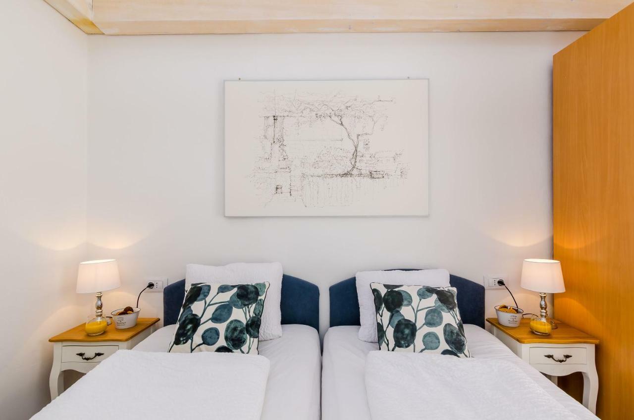 Midtown Apartman