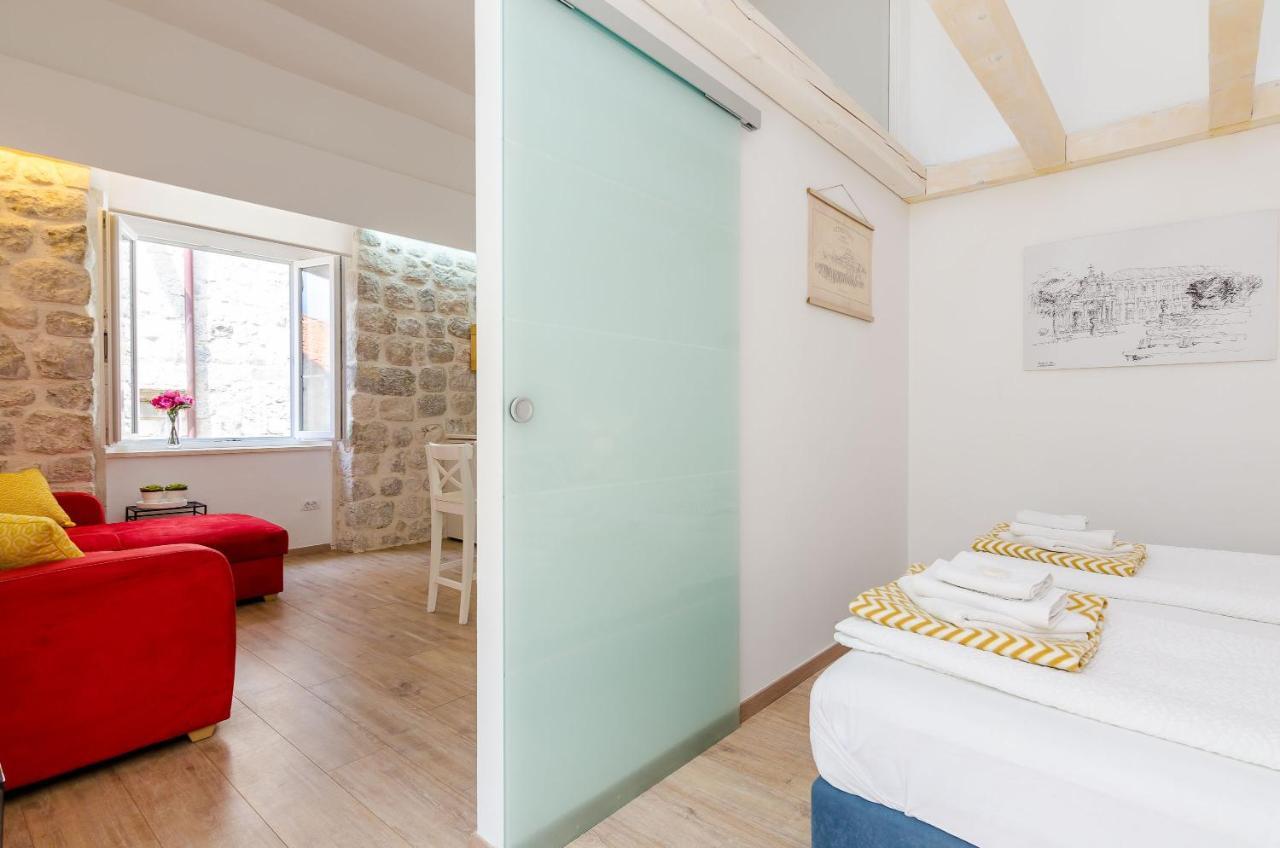 Midtown Apartman *